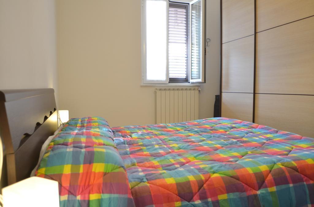 La Perla Del Magra Holidays House Monte Marcello Exteriör bild